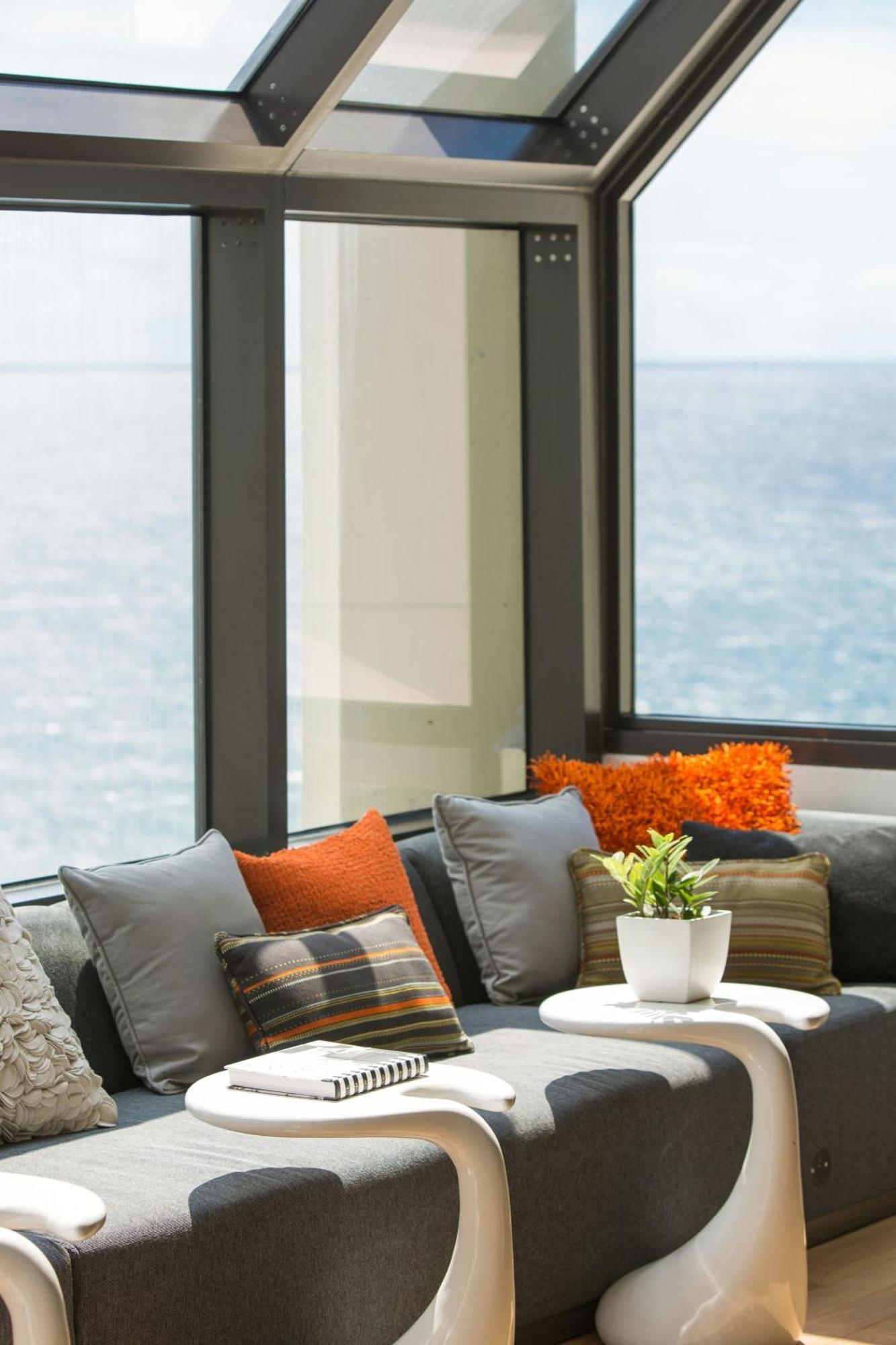 Club lounge access Guest room 1 King Bed Jaragua Tower